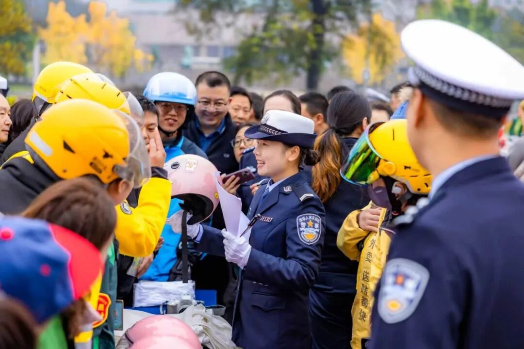 擦亮平安建设金字招牌 绘就巴渠大地善治答卷